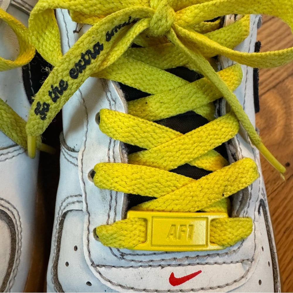 Nike Air Force 1 Size 6 Youth - Picture 4 of 10